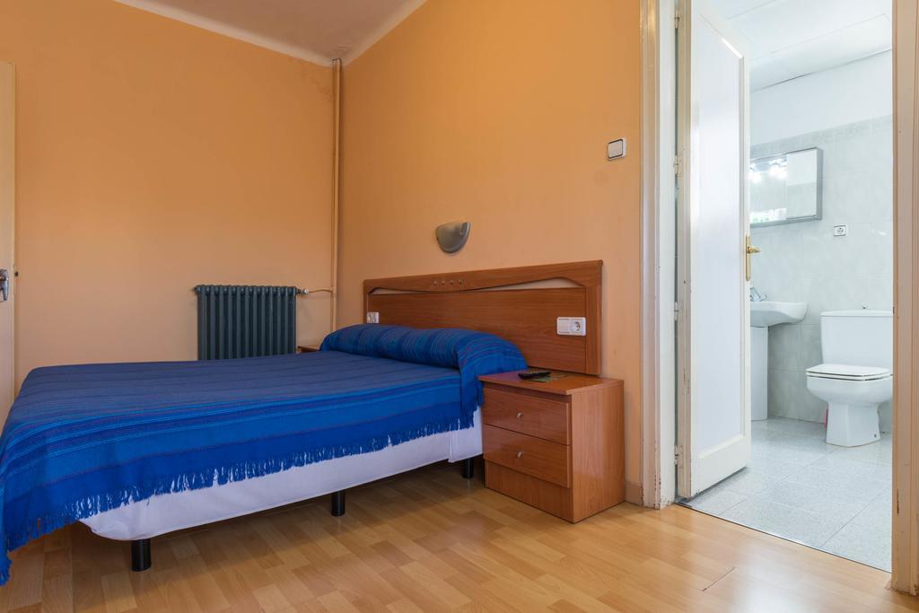 Hostal Urgell Balaguer Buitenkant foto